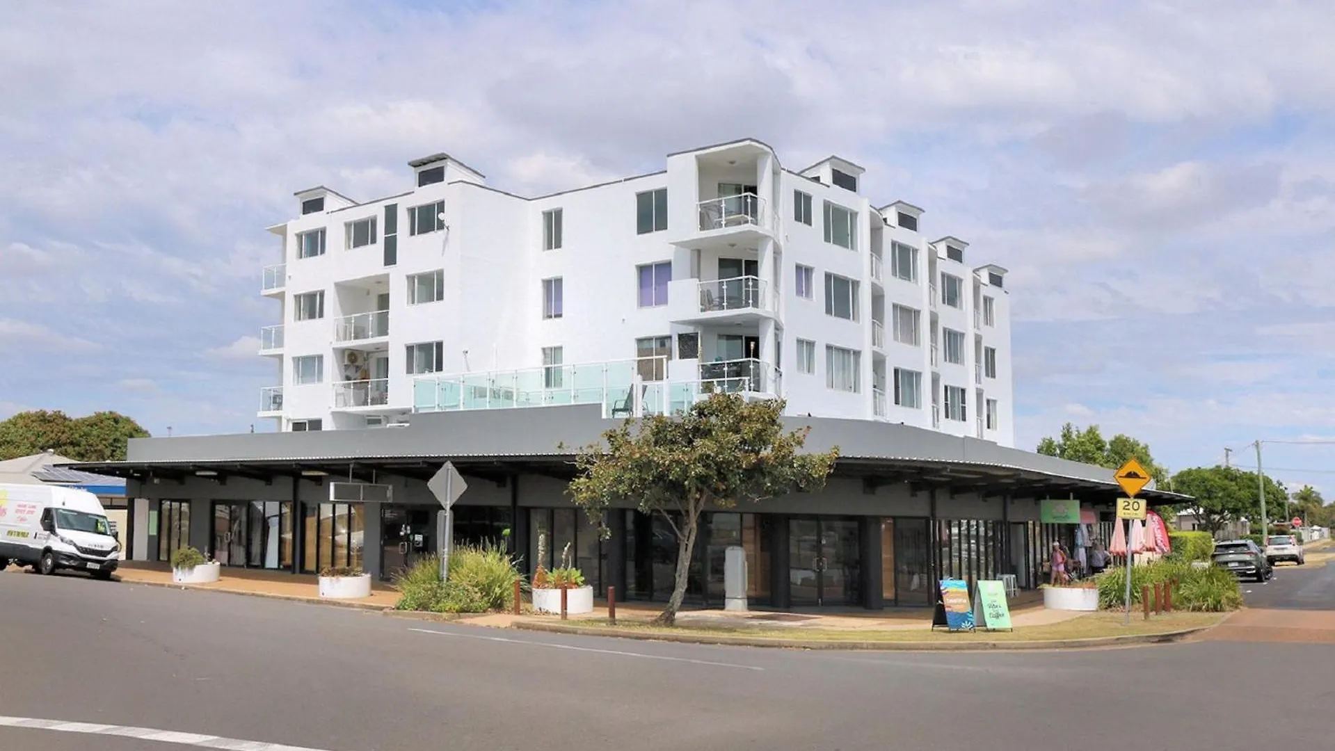 Platinum Apartments Unit 7 Bargara