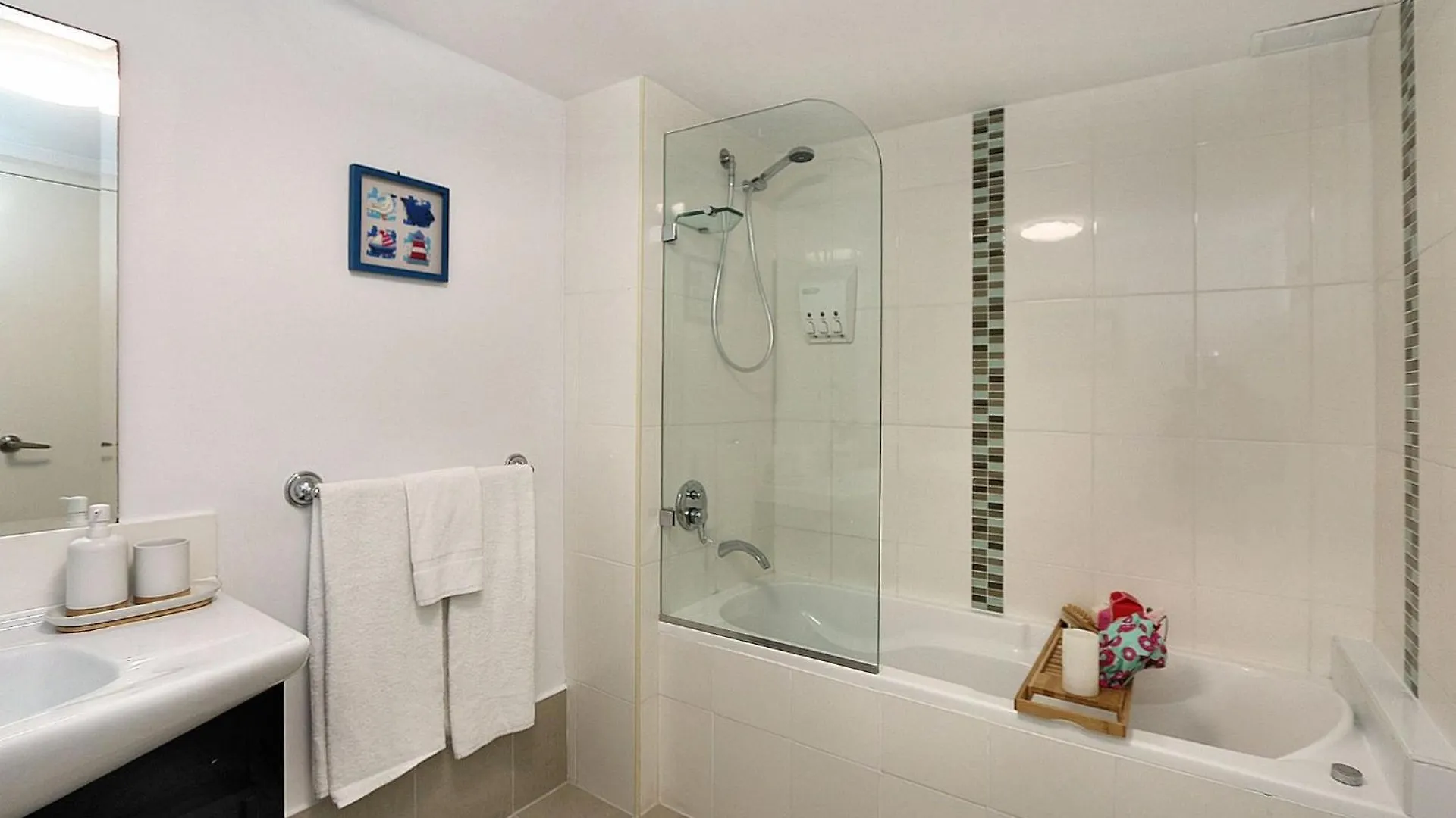 Platinum Apartments Unit 7 Bargara