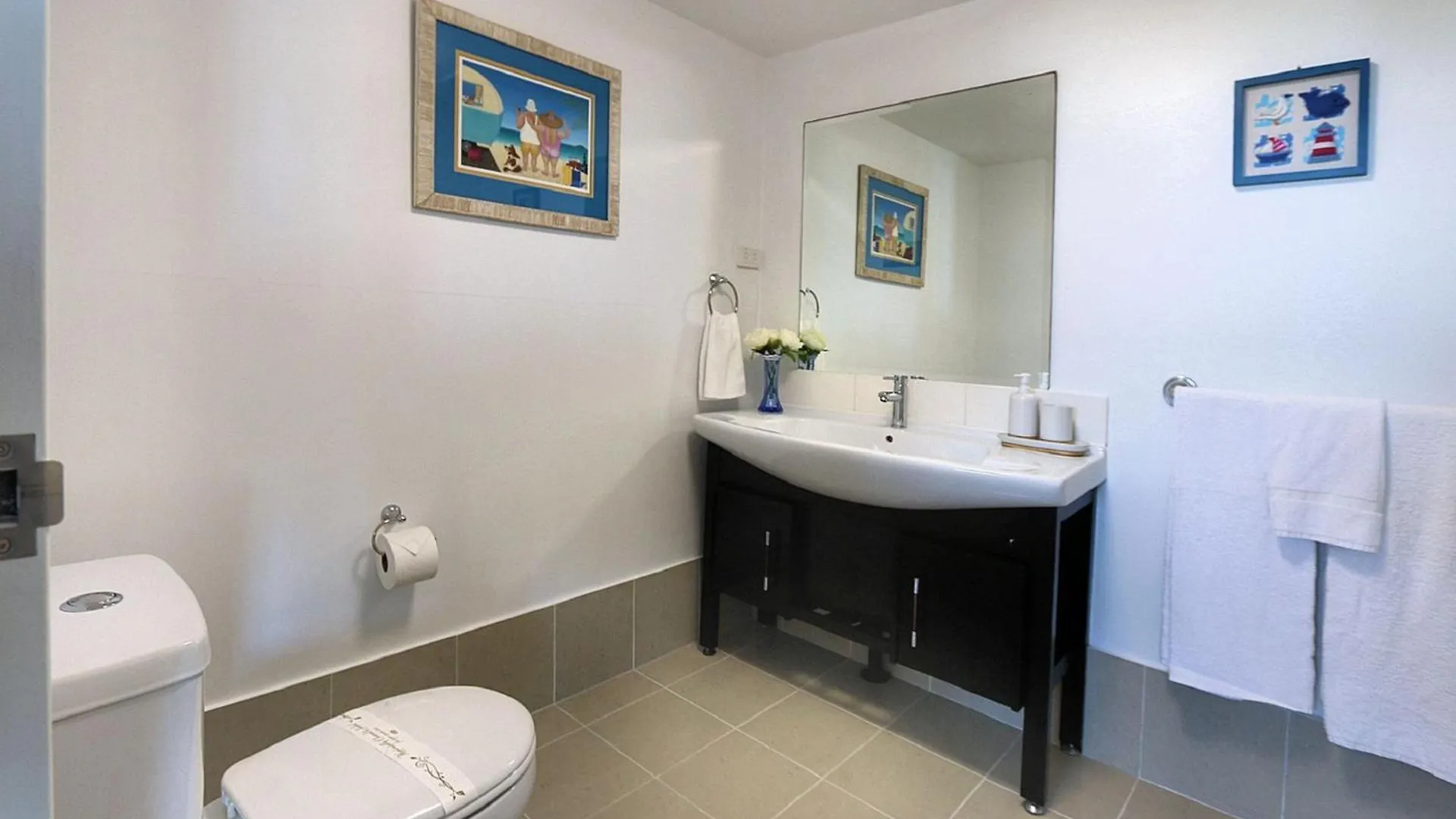 Platinum Apartments Unit 7 Bargara